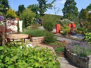 Garten- und Landschaftsbau | Gartenhof Becker | Gartenbaumschule